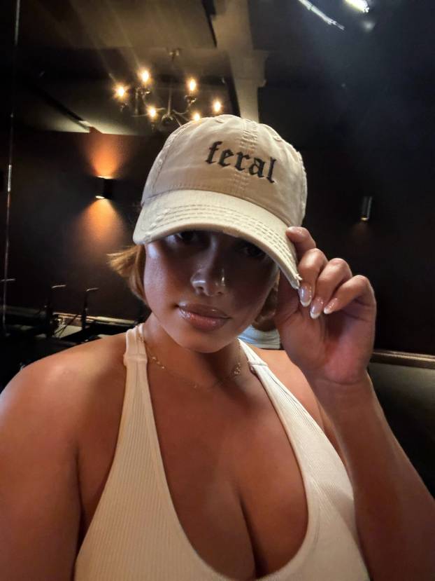 FOTO Sportska novinarka zbog bizarne navike ostavila dečka. 'Nosio je to i tijekom seksa...'