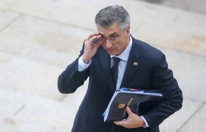 Premijer Plenković: Očekujem ulazak u OECD iduće godine