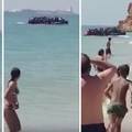 Turisti gledali u čudu: Na plažu stigli migranti i počeli bježati...