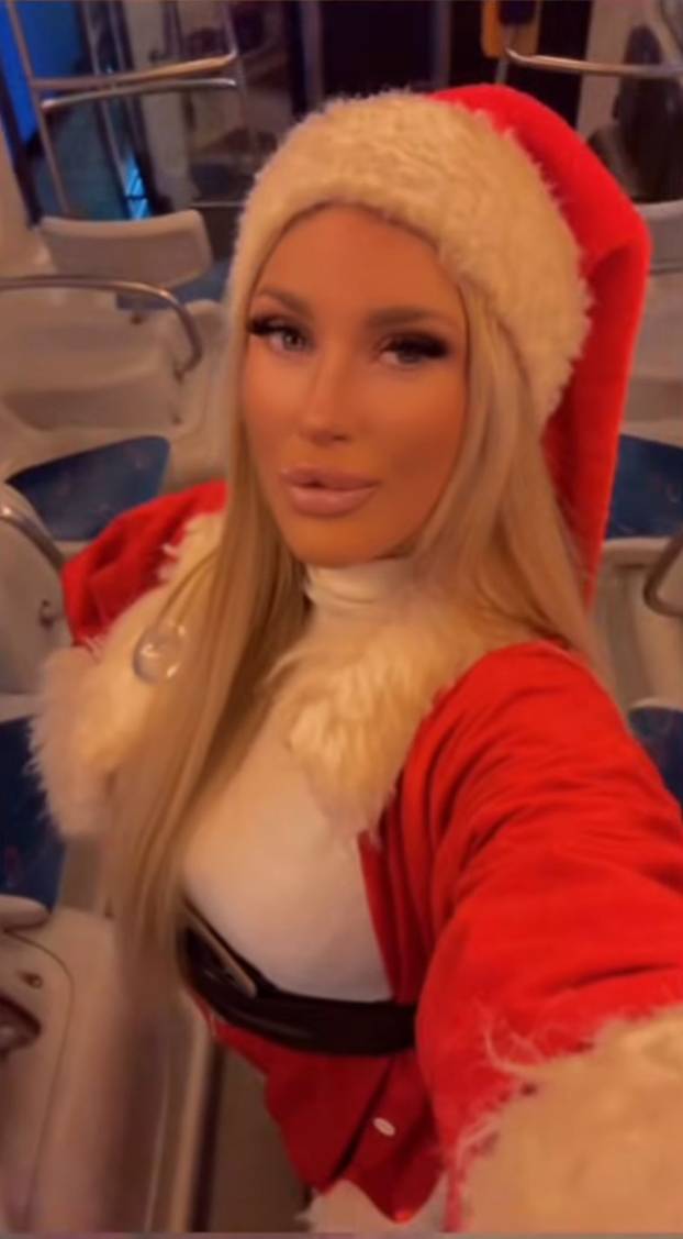 FOTO Sjećate se najzgodnije vozačice ZET-a? Teta Mraz je, pogledajte kako sad izgleda!