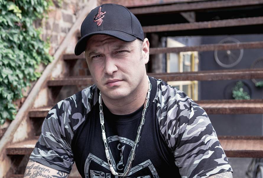 Stoka: 'Razbijali smo boce na glavi i tako osvojili publiku...'