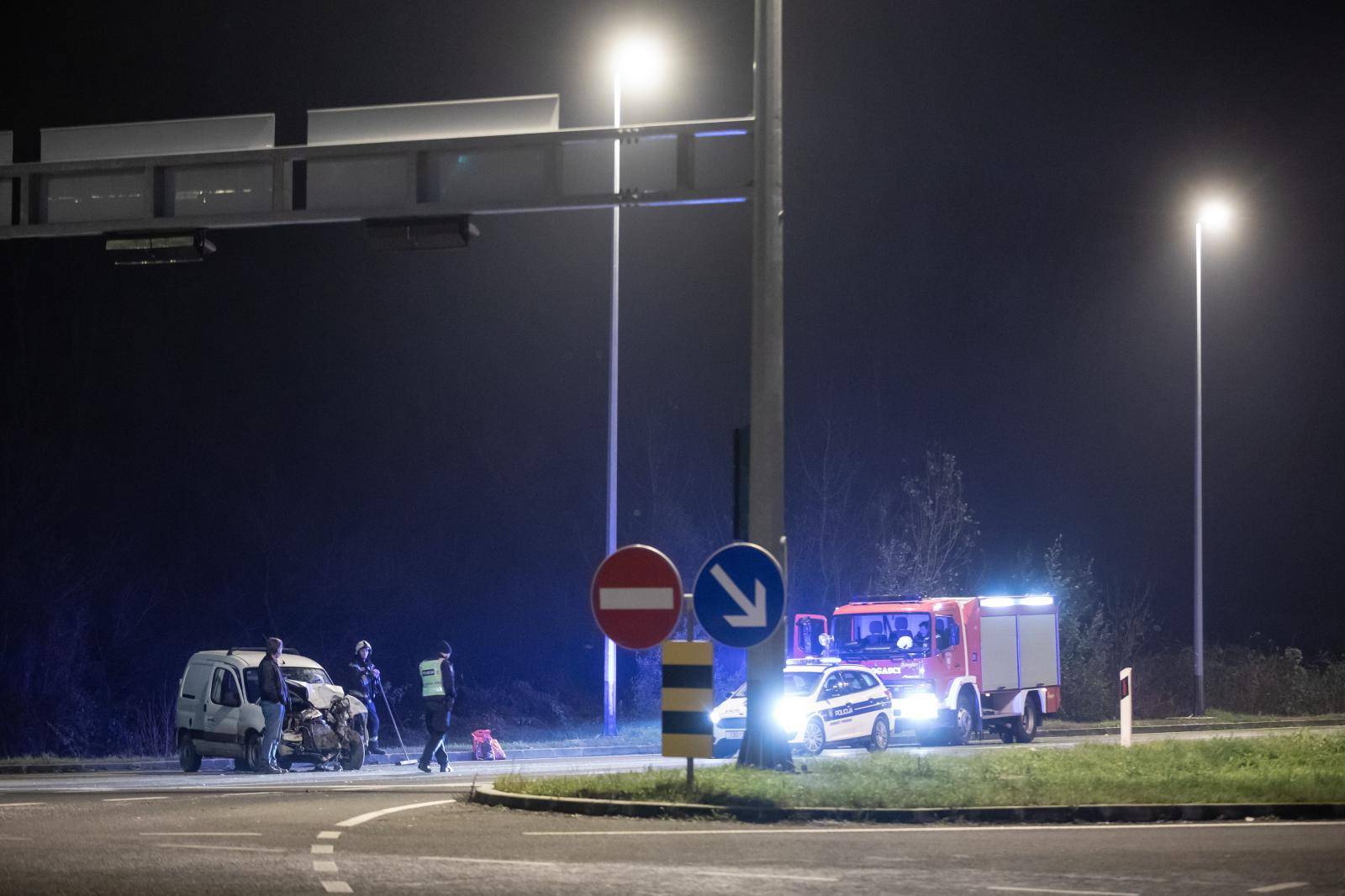 Zagreb: U sudaru dva automobila u blizini Zračne luke jedna je osoba poginula