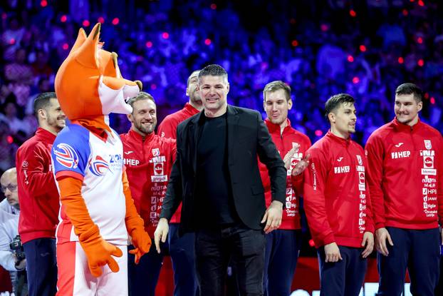 Zagreb: Svečana oproštajna ceremonija hrvatskih rukometnih legendi Domagoja Duvnjaka, Igora Karačića i Ivana Pešića
