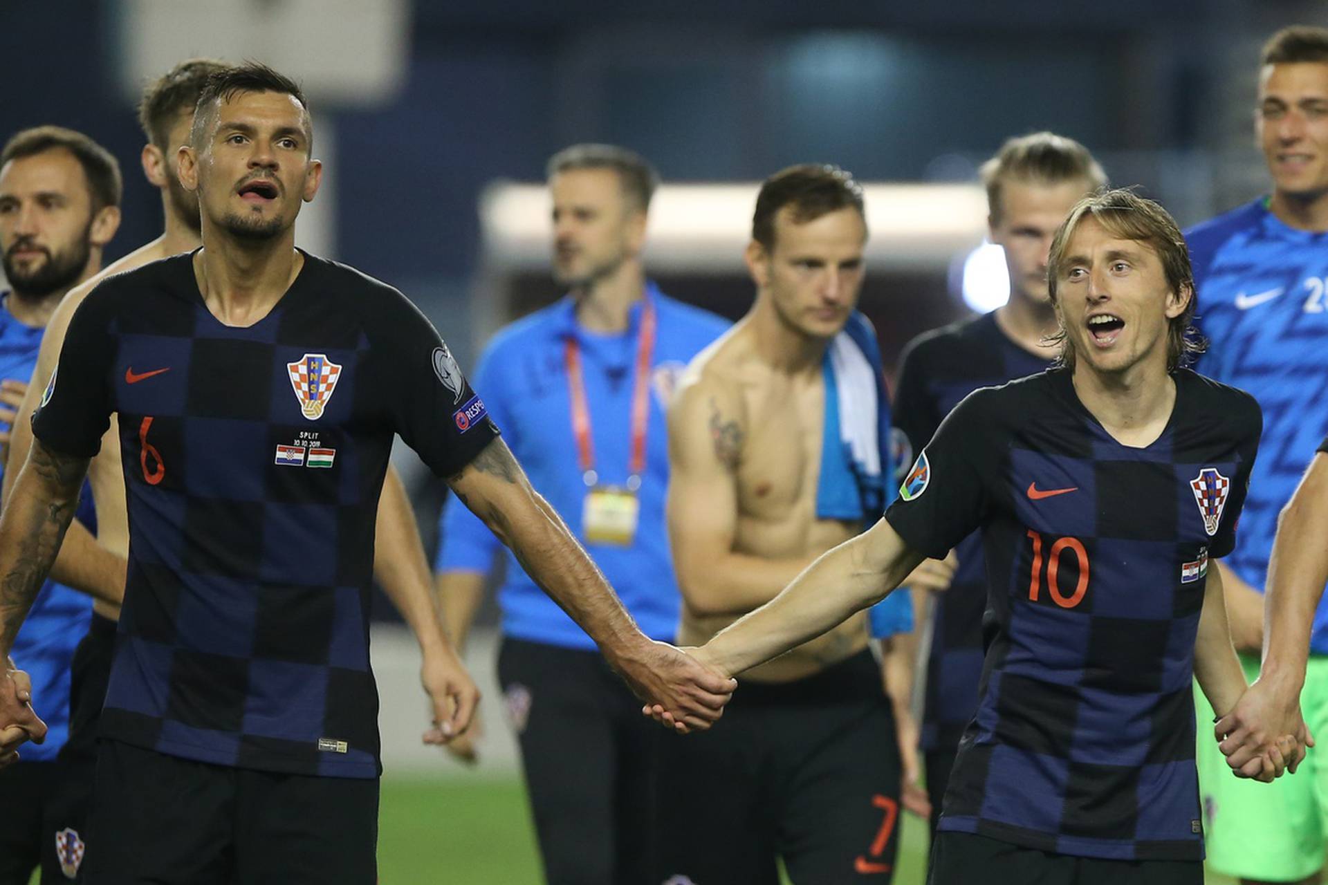 Split: Slavlje na Poljudu nakon što je Hrvatska pobjedila Mađarsku s velikih 3:0