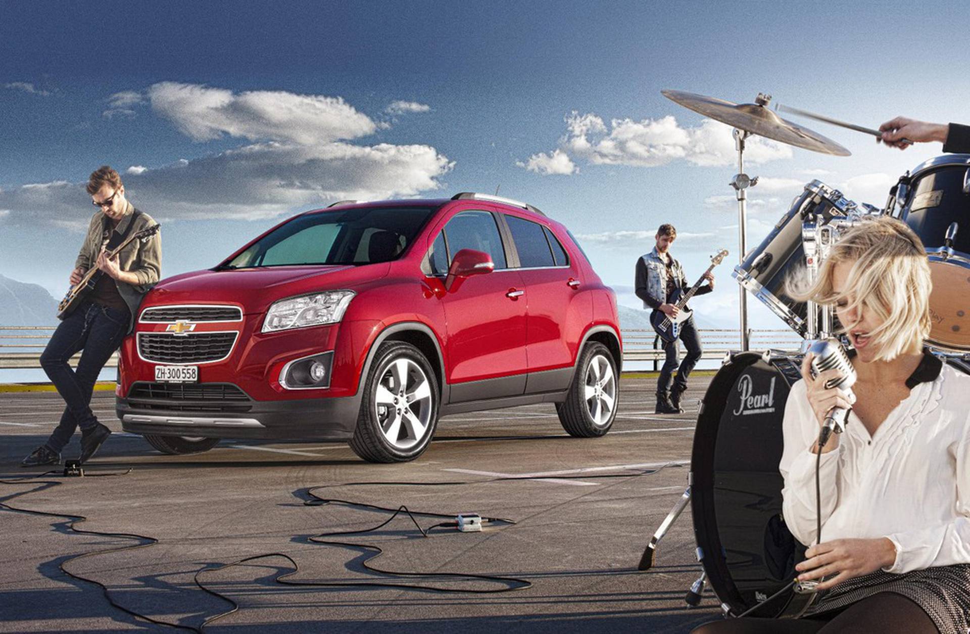 Шевроле тракс. 2013 Chevrolet Trax. Chevrolet Trax 1 и 2. Oboi Chevrolet Trax. Опель Мокка Шевроле Тракс.