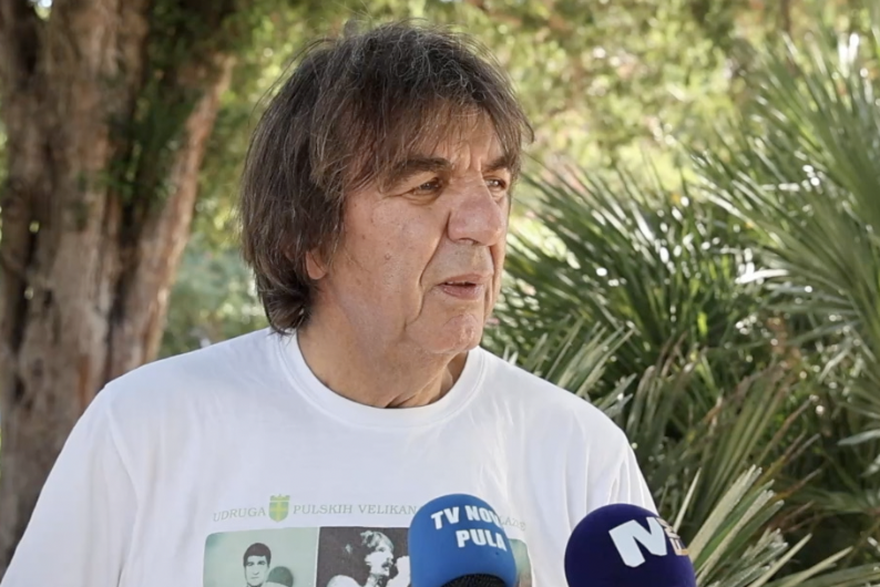 Pula: Na konferenciji predstavljena inicijativa postavljanja spomenika pjevaču Parnog valjka