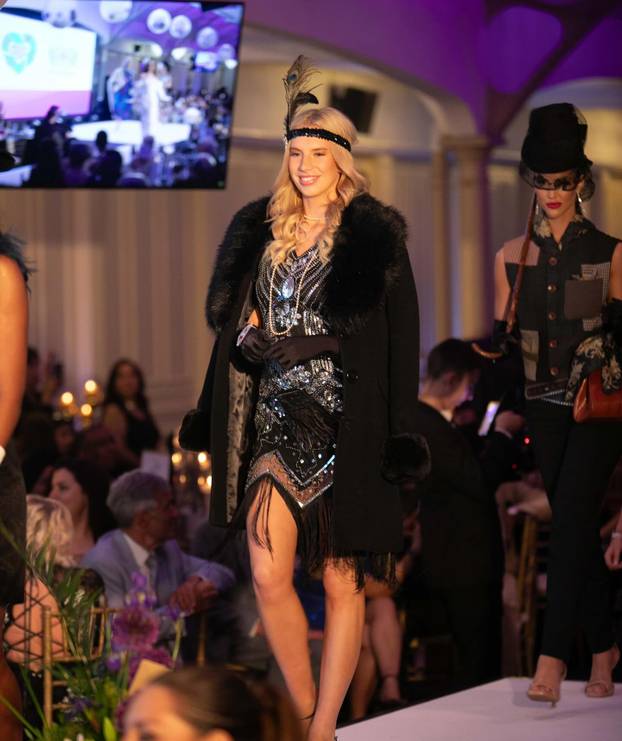 FOTO Grace bi mogla postati prva gay Miss Engleske: 'Želim rušiti stereotipe o ženstvenosti'