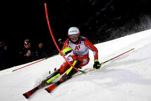 Ljutić 'izgorjela' u želji i ispala, Vlhova slavila ispred Shiffrin!