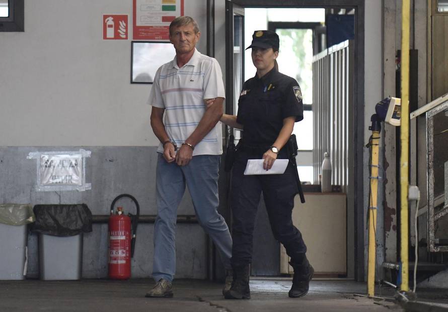 Zagreb: Privođenje  uhićenih u Hrvatskim šumama u akciji USKOK-a