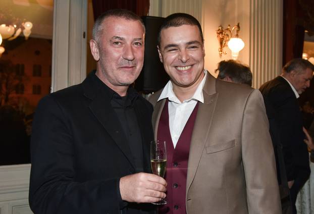 Zagreb: Domjenak nakon praizvedbe predstave "Ljudi od voska"