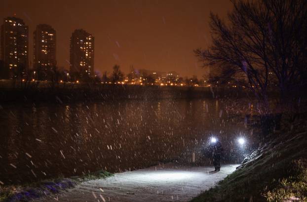 Zagreb: Policija i HGSS pretražuju rijeku Savu 