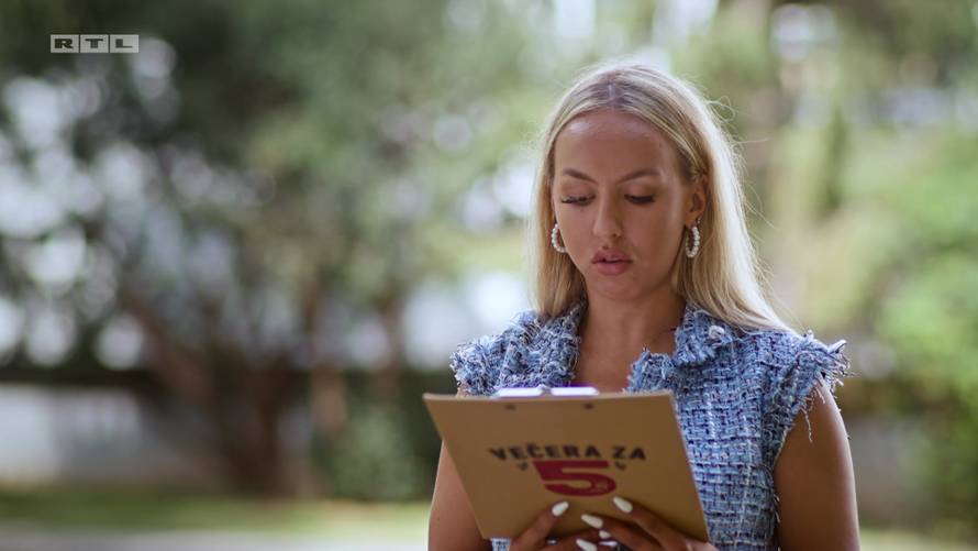 Djevojke su se osjećale zapostavljeno pa napustile stol: 'Ja mislim da smo mi višak'