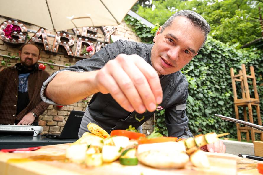 Subota je bila puna događaja, ali i nedjelja ima asa u rukavu