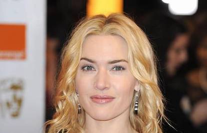 Kate Winslet prekinula je vezu s manekenom L. Dowlerom...