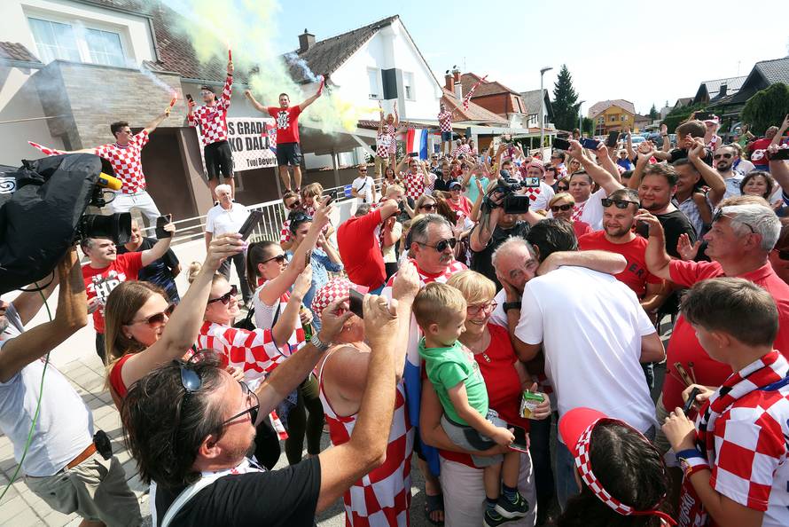 Dalića dočekala fešta kod kuće: 'Moji sugrađani, za ovo se živi'