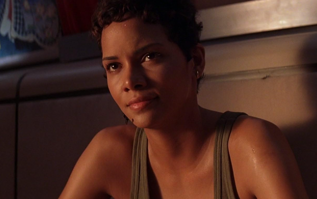 FOTO Ovo su najljepše djevojke Jamesa Bonda: Samo jedna se uspjela udati za tajnog agenta