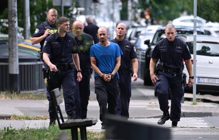Zagreb: Uhićen muškarac koji je bio s bombom kod osnovne škole