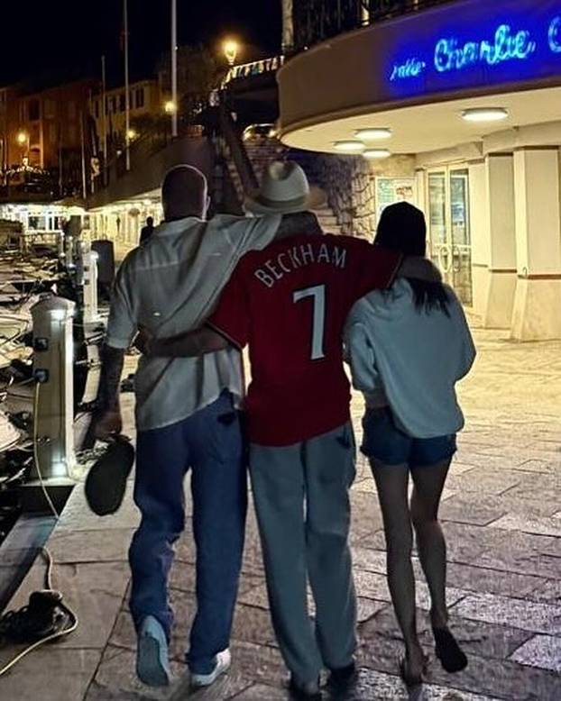 FOTO Raskol Beckhamovih: Dok David ljetuje s obitelji u Italiji, sin Brooklyn se potpuno otuđio