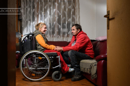 Ljubav se rodila uz jednu svije&cacute;u