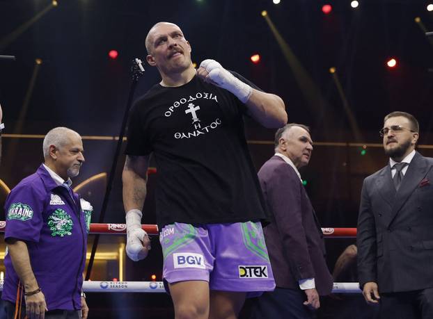 Oleksandr Usyk v Tyson Fury - Heavyweight World Title