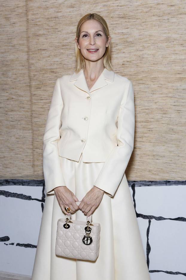 Kelly Rutherford attends CHRISTIAN DIOR Haute Couture Spring/Summer 2024 Runway during Paris Haute Couture Fashion Week on January 2024 - Paris; France 22/01/2024