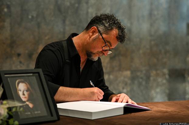 Zagreb: Održana komemoracija za Gabi Novak 