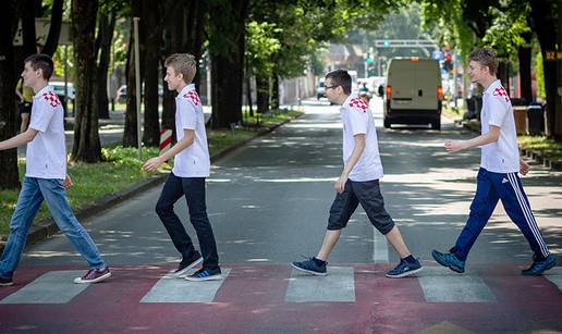 Dorijan, Krešimir, Patrick i Vito na vrhu informatičkog svijeta, a djeca se ispisuju s informatike