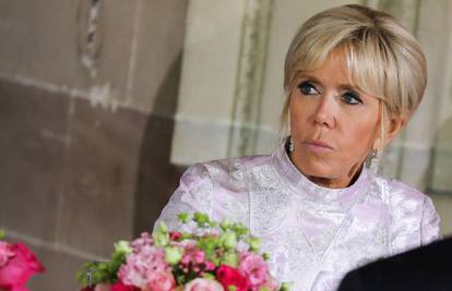 Brigitte Macron diže tužbu zbog tvrdnji da je transrodna žena