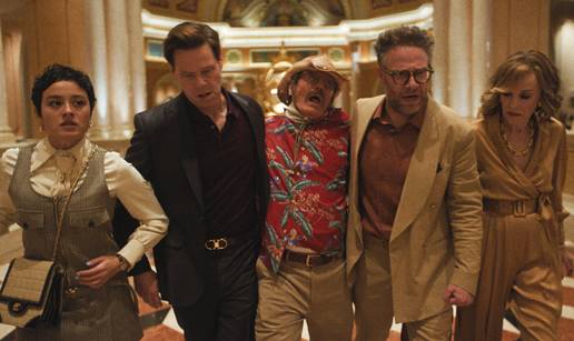 Gledali smo 'Studio': Serija ne štedi nikog i ništa u Hollywoodu