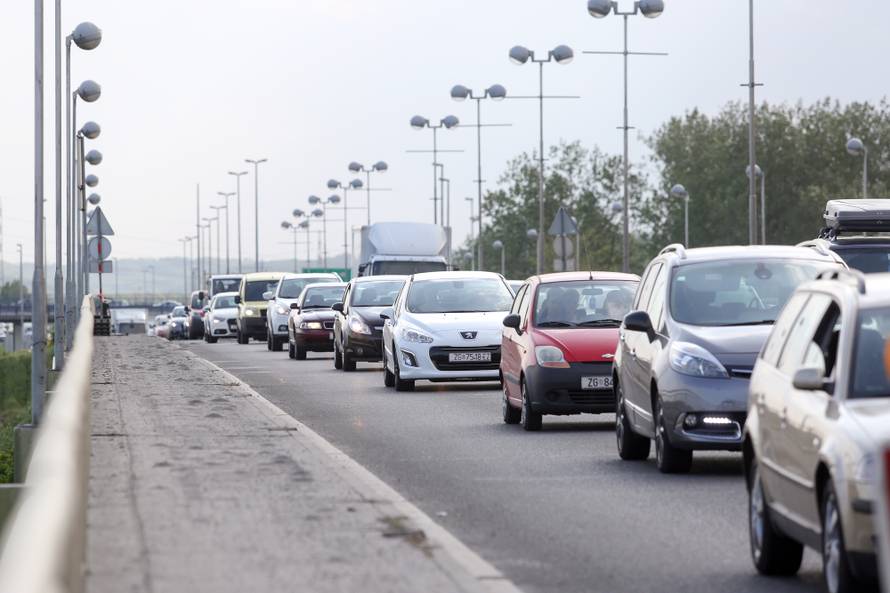 Žalimo se na njih, ali naše su ceste 19. na svijetu po kvaliteti