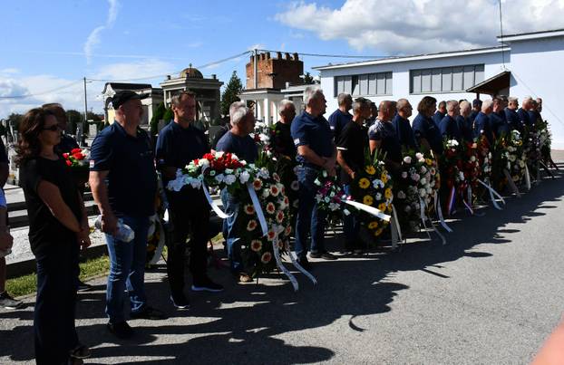 Nova Gradiška: Posljednji ispraćaj Davora Andročeca, bajkera koji je poginuo na motoru u BiH