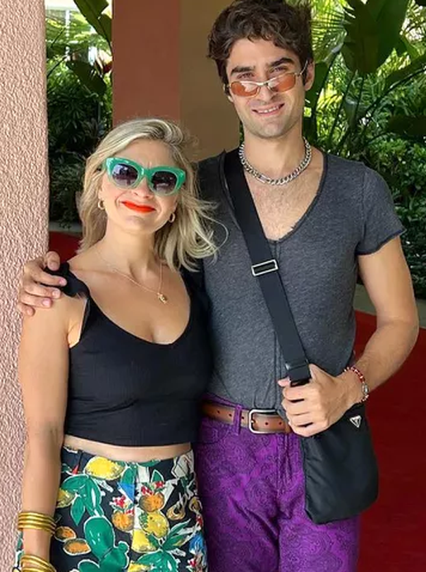 FOTO Sve više žena se udaje za gay muškarce zbog financijske i emocionalne podrške...