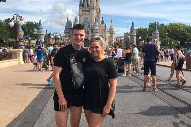 Navijač Tudorovog Tottenhama rugao se zvijezdi Arsenala zbog izgleda njegove supruge...