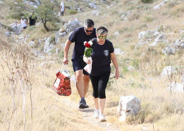 Na Kornatima obilježena 19. godišnjica tragedije u kojoj je poginulo 12 vatrogasaca