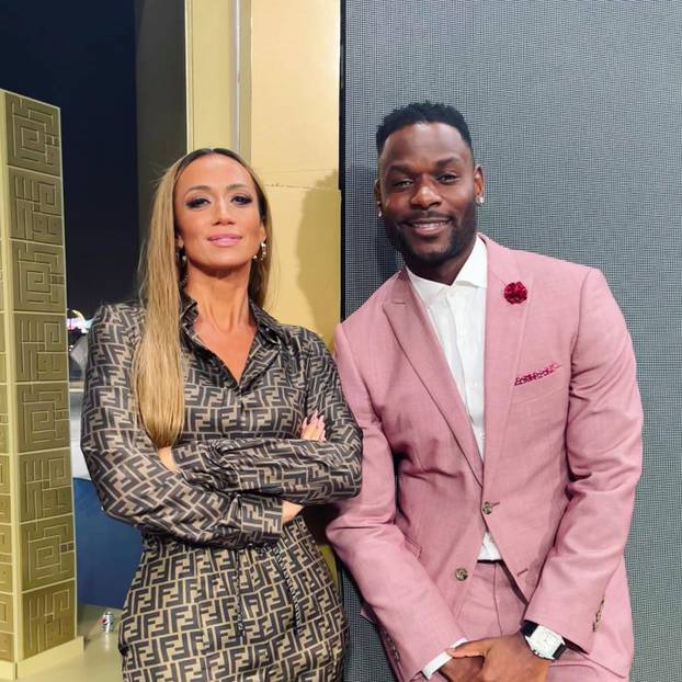 FOTO Incident u studiju Lige prvaka: Voditeljici pukla uska haljina, Henryju su 'bježale oči'