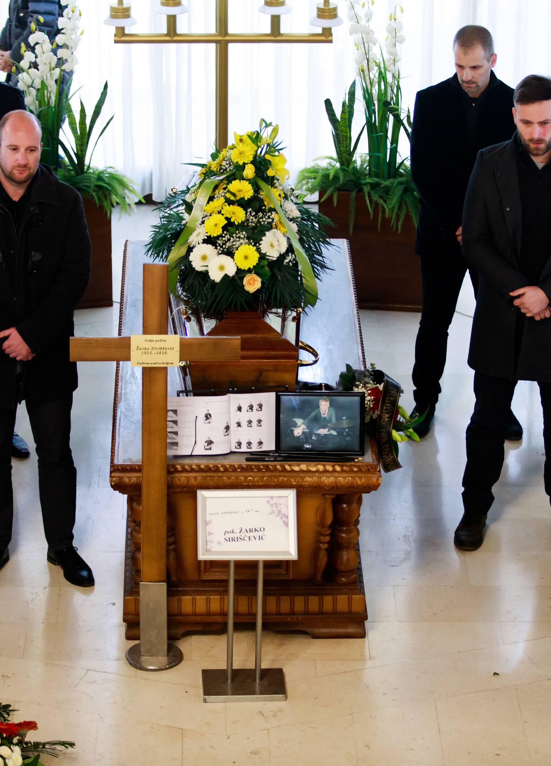 Pogreb splitskog glazbenika Zarka Siriscevica