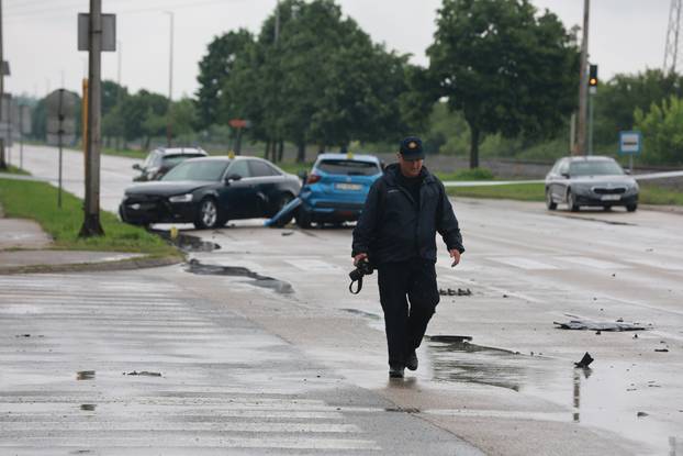 Teška nesreća u Županji, sudarila se tri vozila, jedna osoba poginula