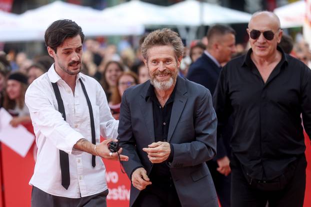 Američki glumac Willem Dafoe prošetao je crvenim tepihom 31. Sarajevo Film Festivala