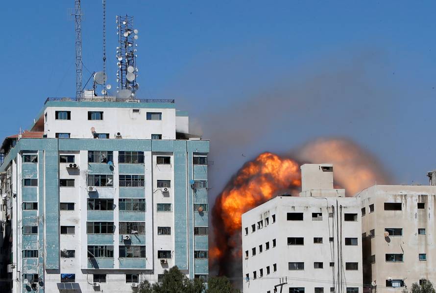 Gaza tower housing AP, Al Jazeera collapses after missile strike in Gaza city