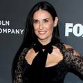 Demi Moore (60) pohvalila se nevjerojatnom figurom: Skinula se u bikini pa stala ispod slapa