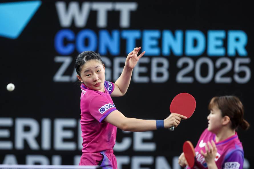 WTT Contender Zagreb 2025., finale zenski parovi, Sakura Yokoi i Hitomi Sato - Miwa Harimoto i Satsuki Odo