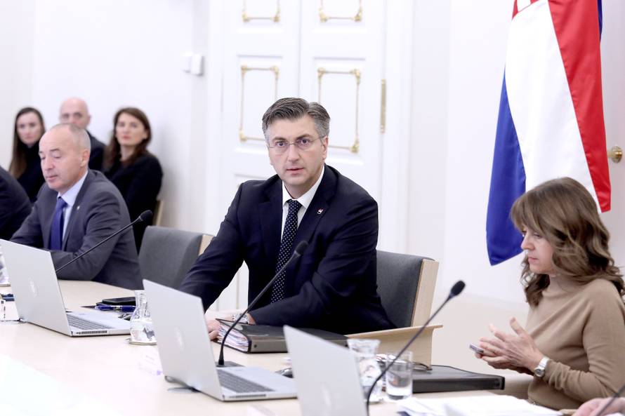 Zagreb: Ministri na sjednici Vlade raspravljali o prijedlogu proračuna za 2020. godinu