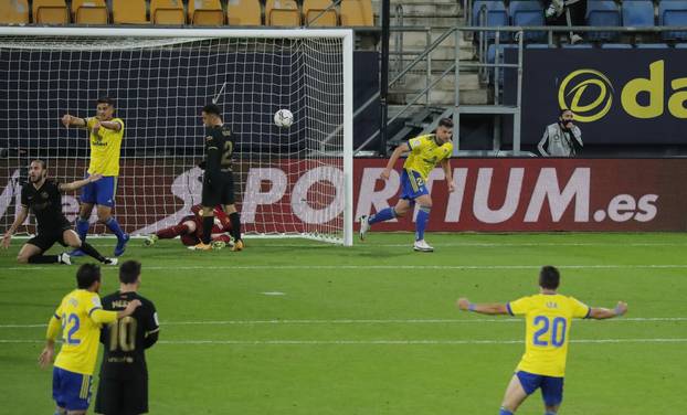 La Liga Santander - Cadiz v FC Barcelona