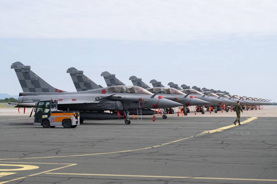 Velika Gorica: Na Zrakoplovnim danima predstavljena eskadrila od svih 12 Rafalea