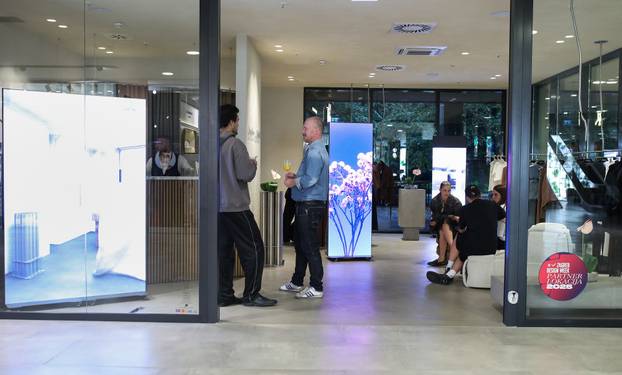 Zagreb: Lunilou & IZAKOVA store