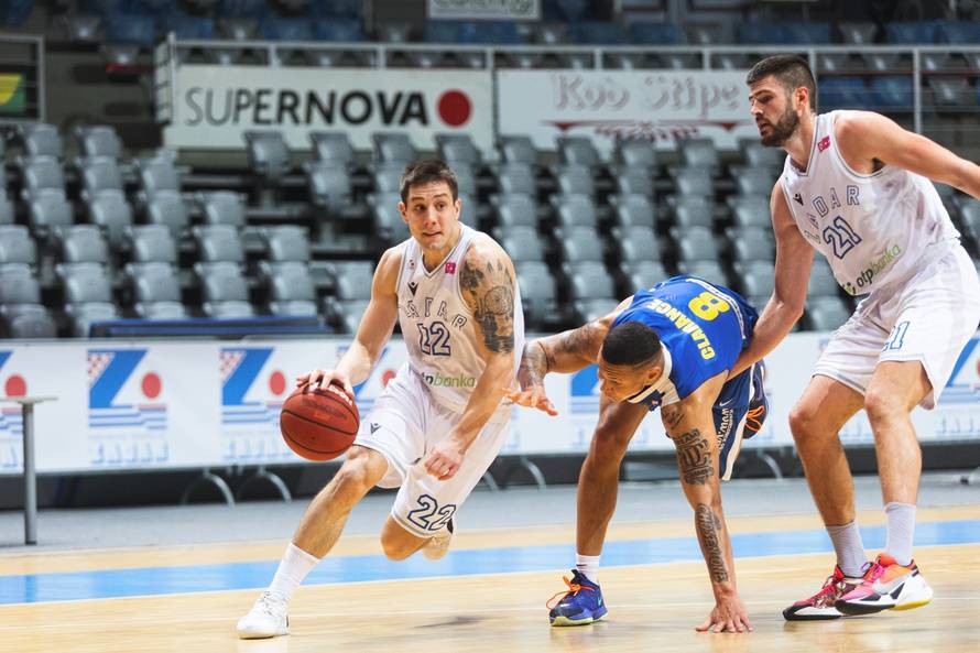 Košarkaši Zadra ugostili su ekipu Vrijednosnice Osjek na Višnjiku