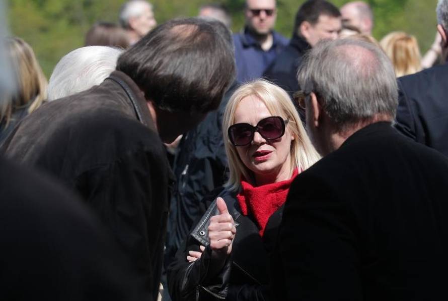 Ćiro plakao na sprovodu Relje Bašića: 'Svi smo ga voljeli...'