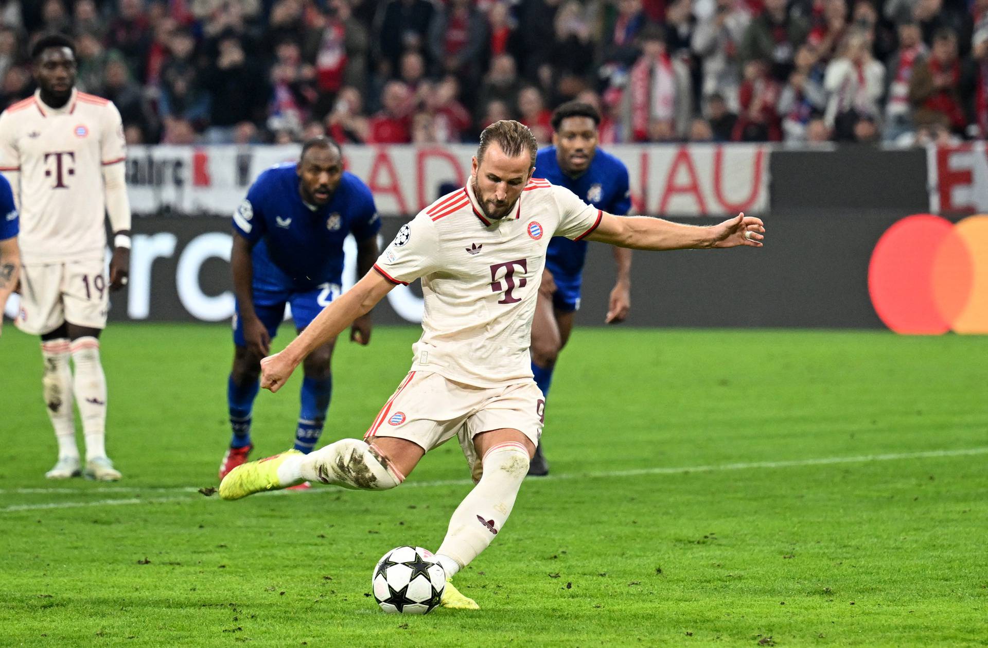 Champions League - Bayern Munich v GNK Dinamo Zagreb