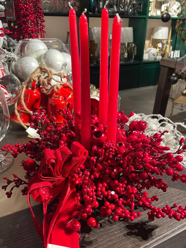 FOTO Pogledajte kakvih sve vjenčića ima po Zagrebu, neki 'dizajnerski' dođu i 400 eura