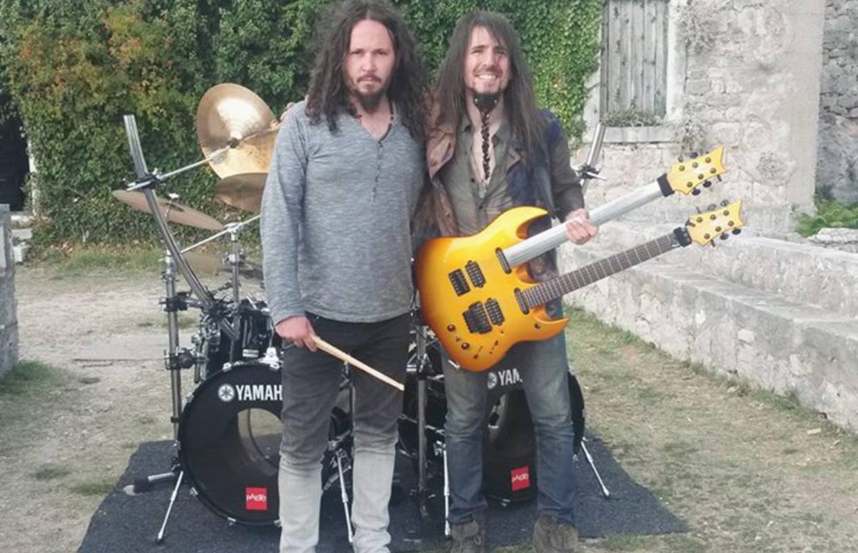 Poziv od idola: Thompsonu je gitarist Gunsa ukrao bubnjara